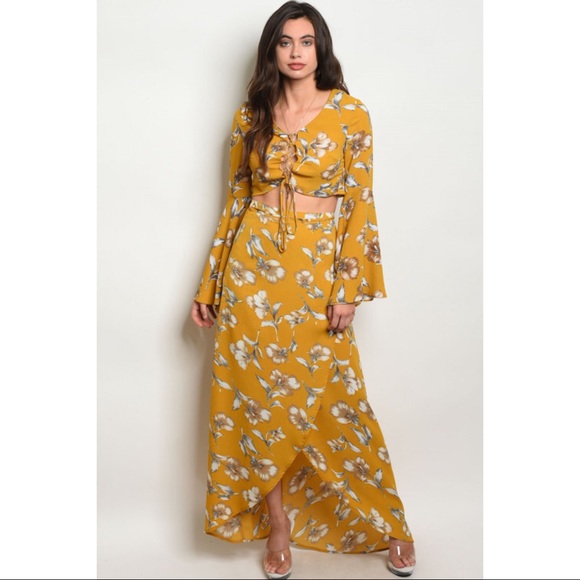 Mustard Gray Floral Crop Top & Skirt - Picture 2 of 7